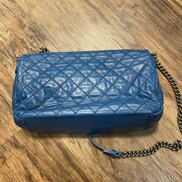 Chanel bag - Picture 8 of 11